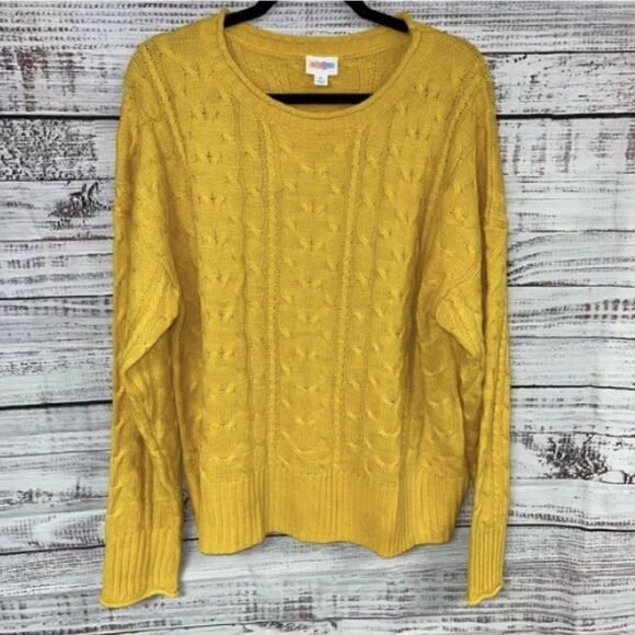Lularoe Harper Cable Knit Sweater also worn by Christine Brown NWT - Picture 1 of 10